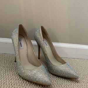 Steve Madden Sparkle Daisie Pumps